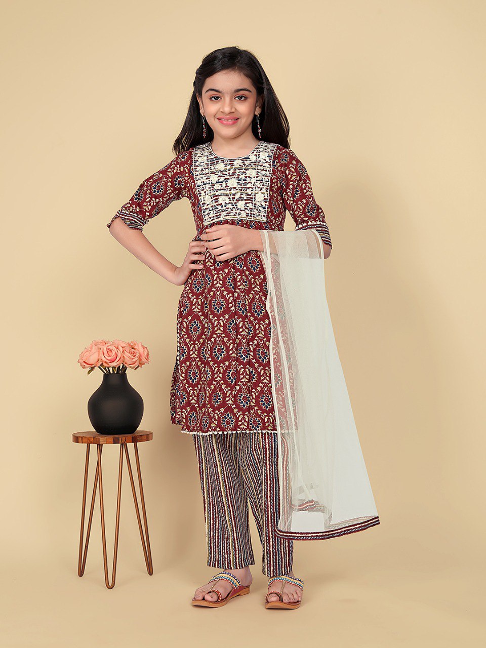 Zariya Red Cotton Suit Set