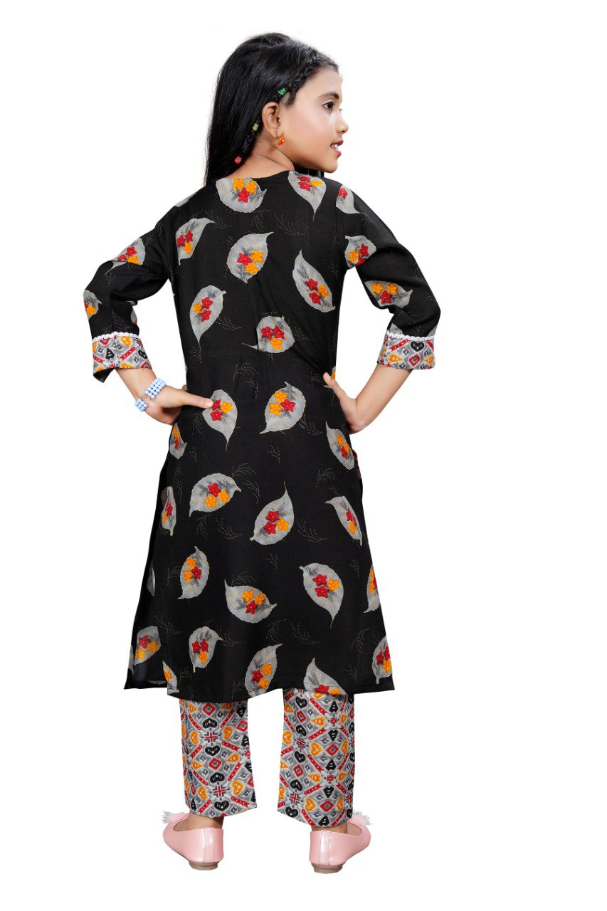 Nayara Cut Floral Printed Girls kurta set