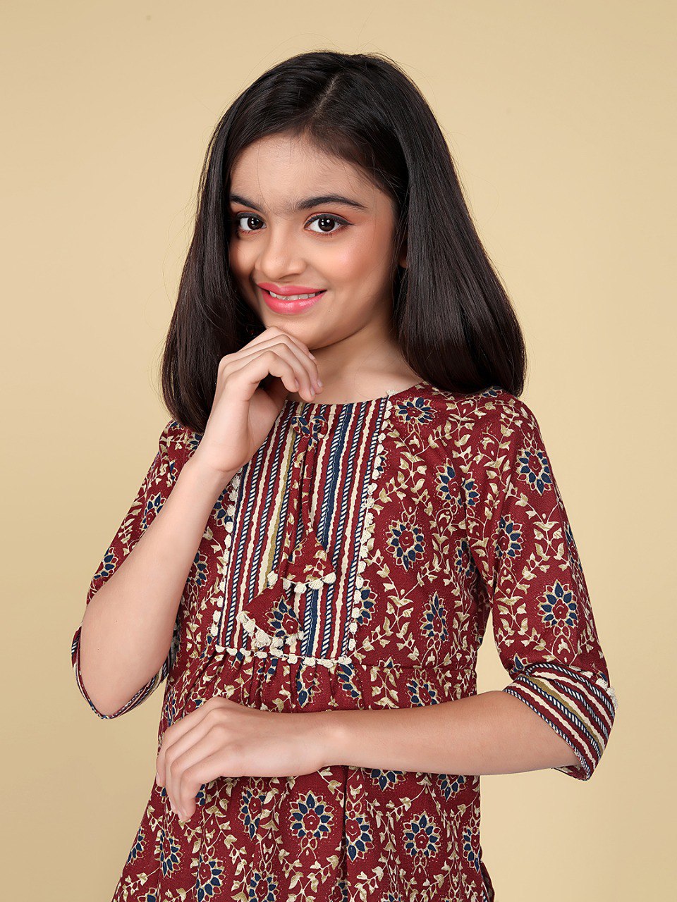 Vaidehi Maroon PolyCotton Suit Set
