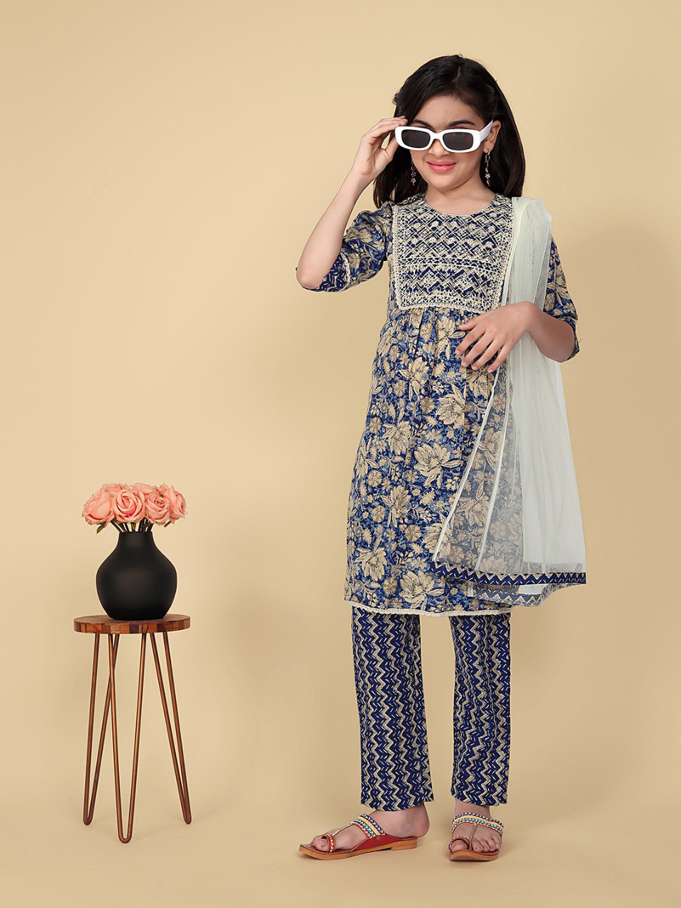 Zariya  Red  Cotton Suit Set