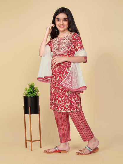 Zariya  Red  Cotton Suit Set